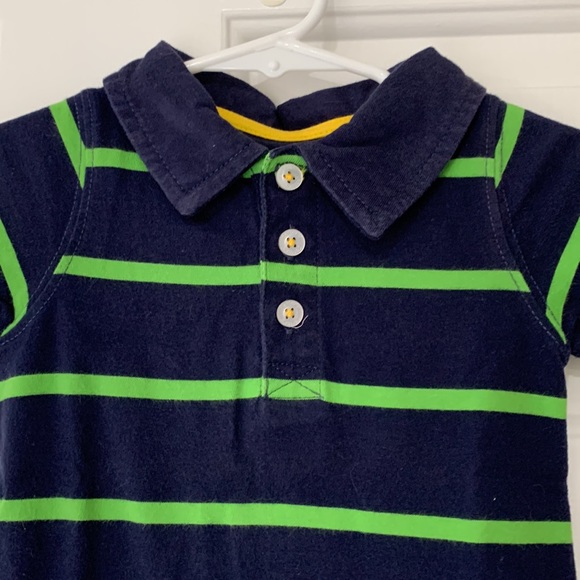 Great Condition Carter’s Onesie - Picture 2 of 6